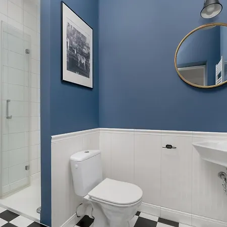 Cozy & Elegant Studio With Netflix Old Town By Renters Poznań